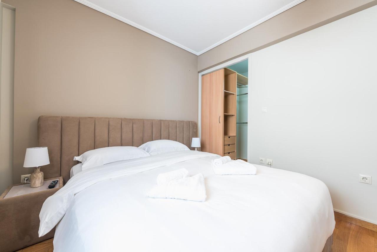 Luxury And Spacious Apt For 6 Guests Athens Exterior photo