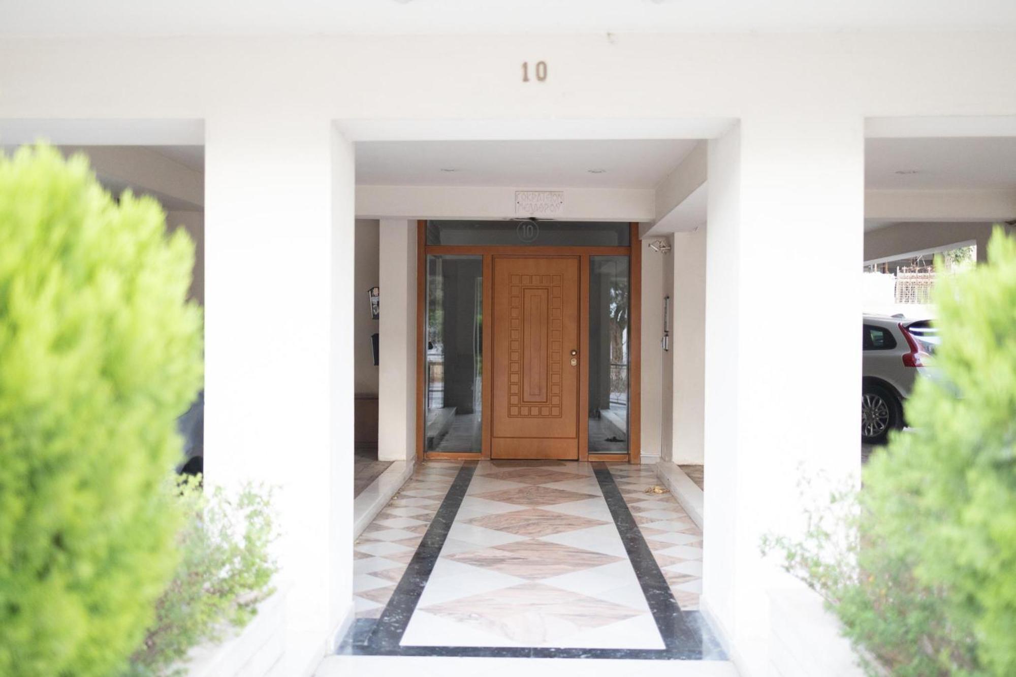Luxury And Spacious Apt For 6 Guests Athens Exterior photo